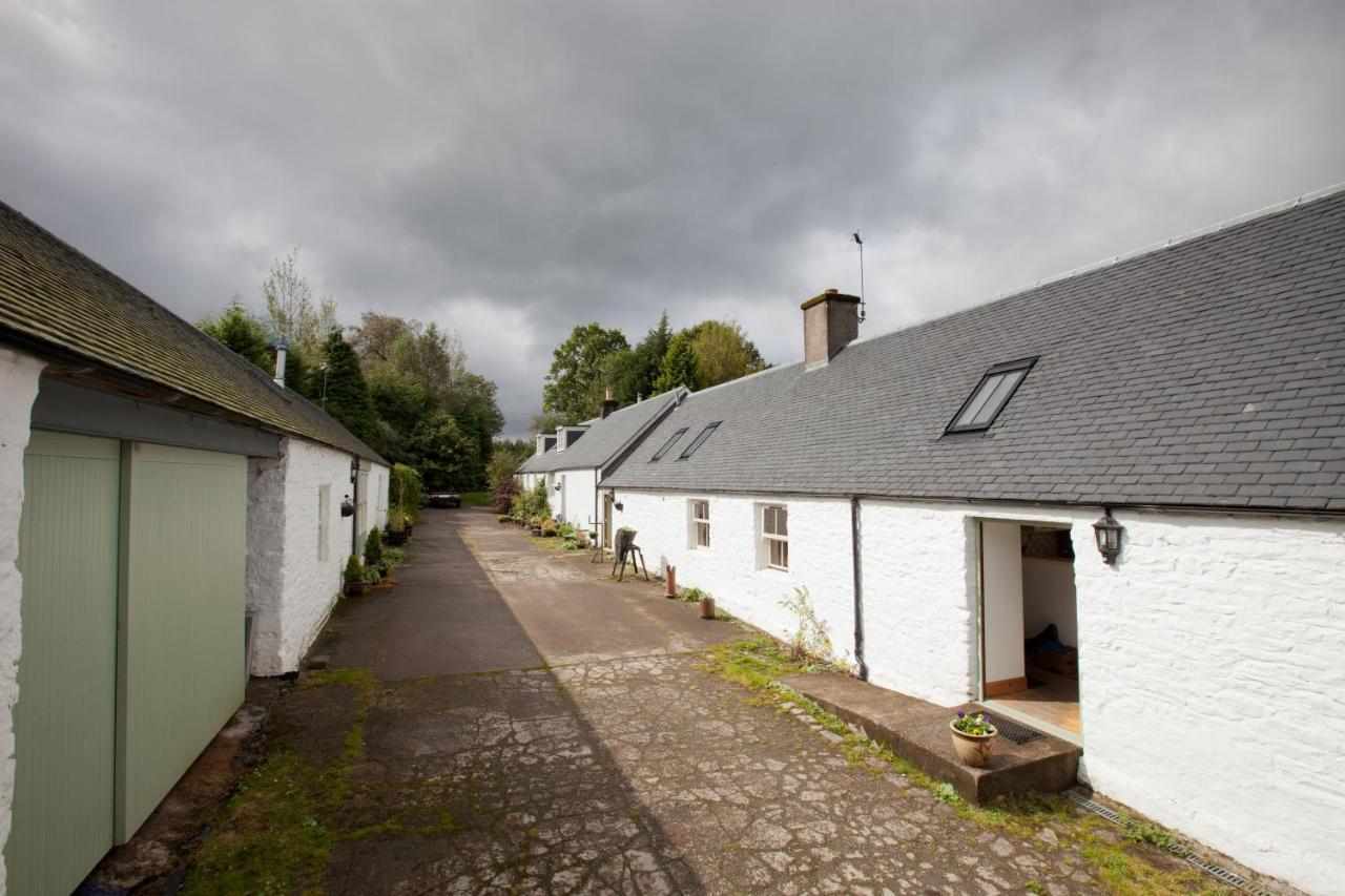 The Byre, Back Borland Holday Cottages Stirling Extérieur photo
